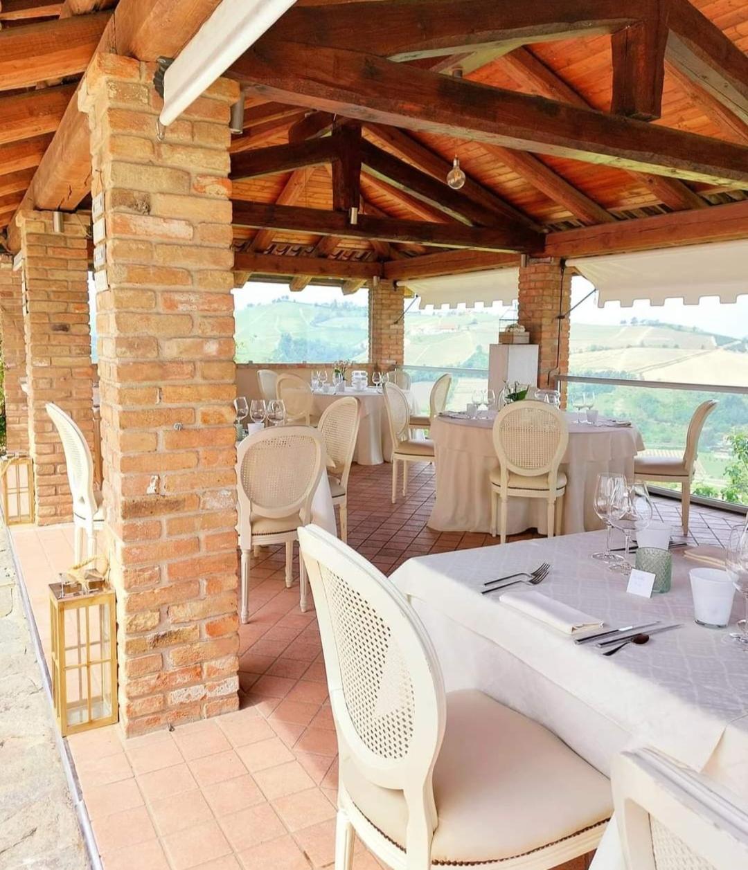 Locanda San Giorgio Neviglie Exterior foto